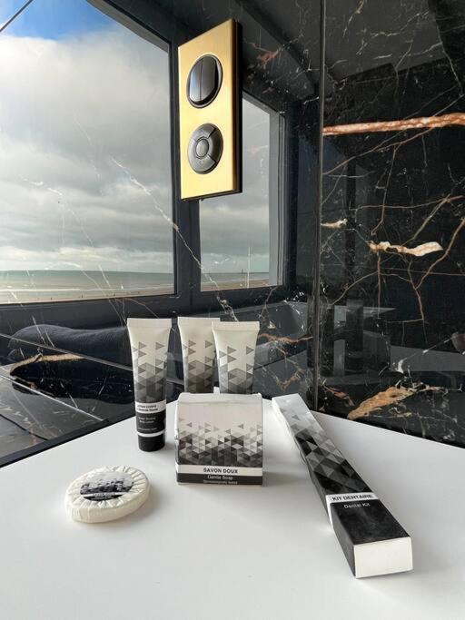 La Suite Luxe : Vue Mer - Malo'Cation Dunkirk Bagian luar foto